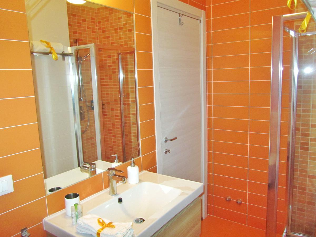 B&B Il Giardino In Citta - Parcheggio Privato Gratuito Foggia Dış mekan fotoğraf